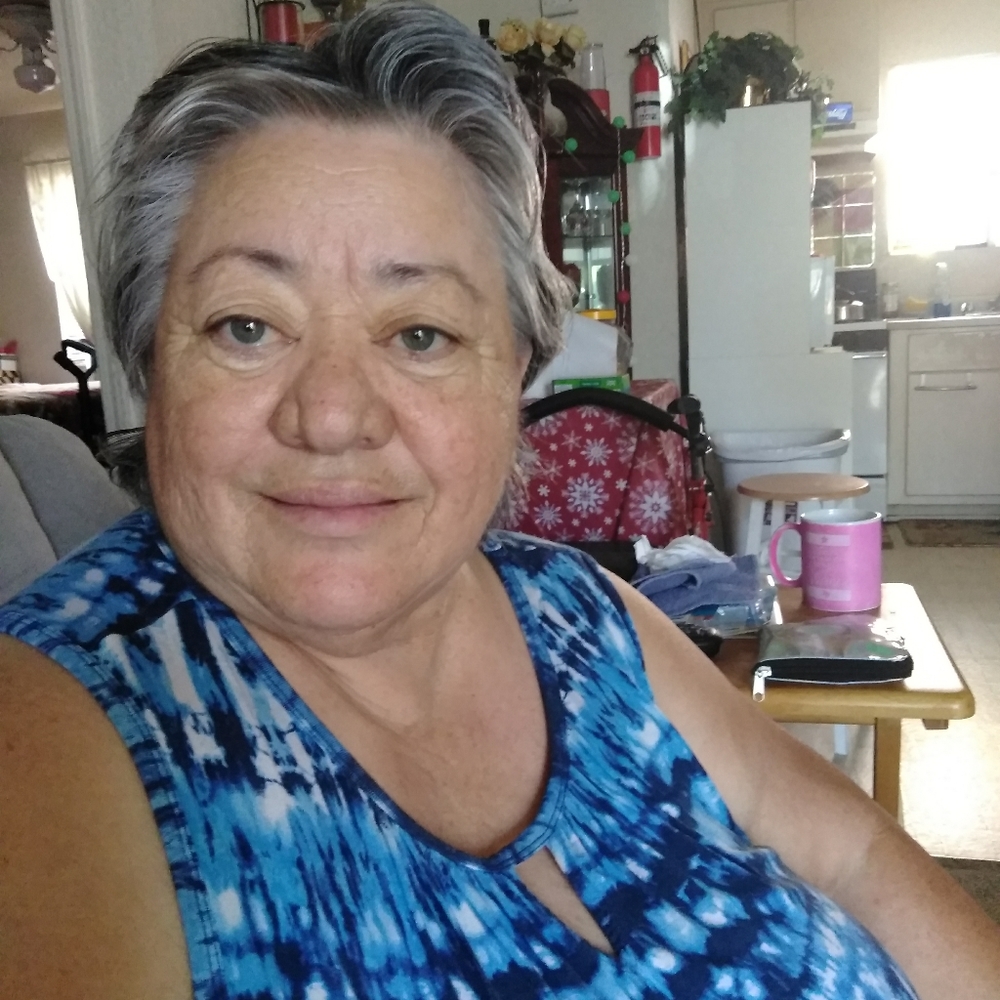 Meet your Posher, Ruth 5 Star seller
